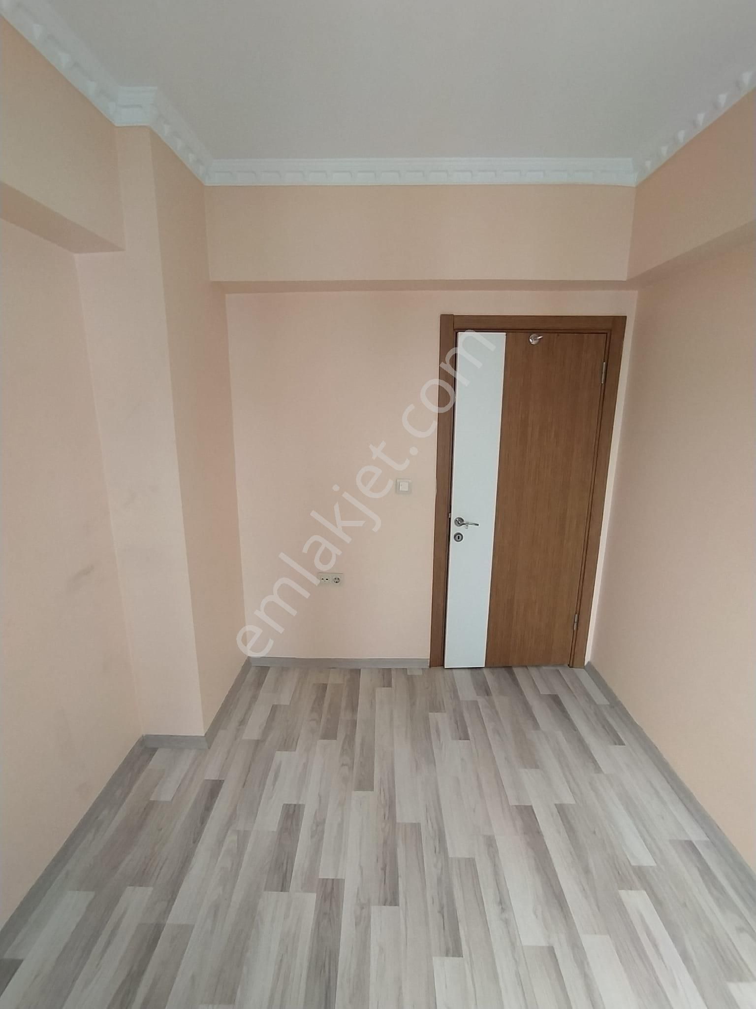 Mertcan Dan Yakacık Meydana Yürüme Site İçi 3+1 Ebeveyn Banyolu - Görsel 10