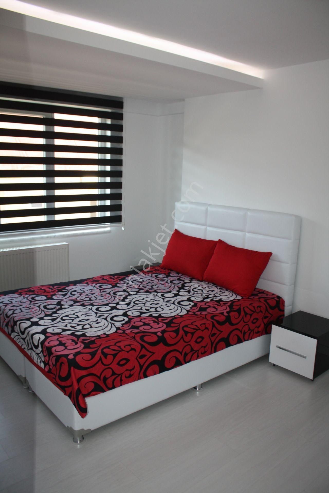 Ender Uysal Gayrimenkulden Kınıklı Da 1+1 Kiralık Lüx Balkonlu Eşyalı Apart... - Görsel 4