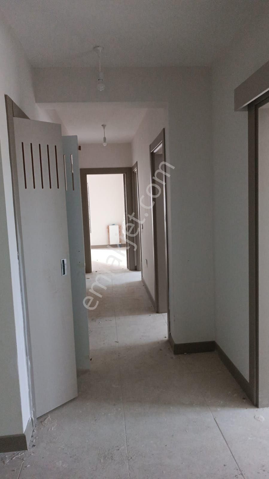 Bu Fiyata Bu Büyüklükte Ev Yok Polisten Kiralık - Görsel 2