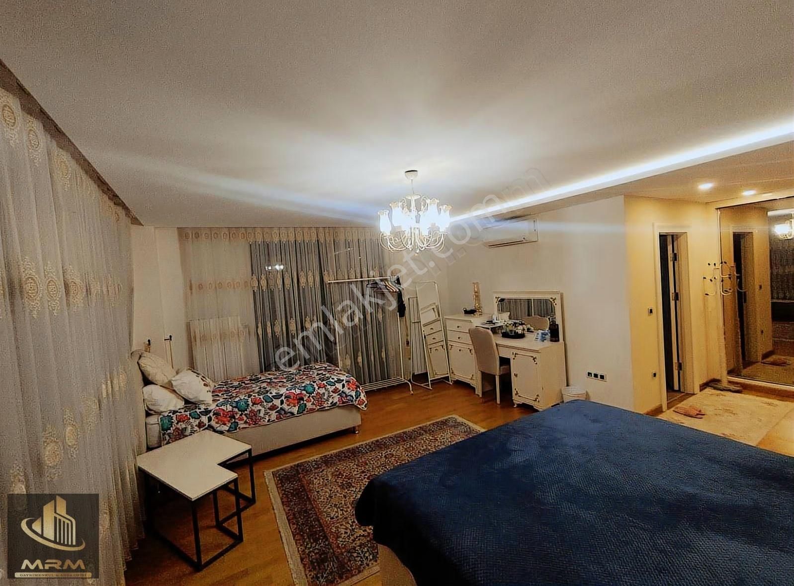 Mrm Gayrimenkul'den Satılık Lüks Villa Kendine Ait Bahçeli - Görsel 3