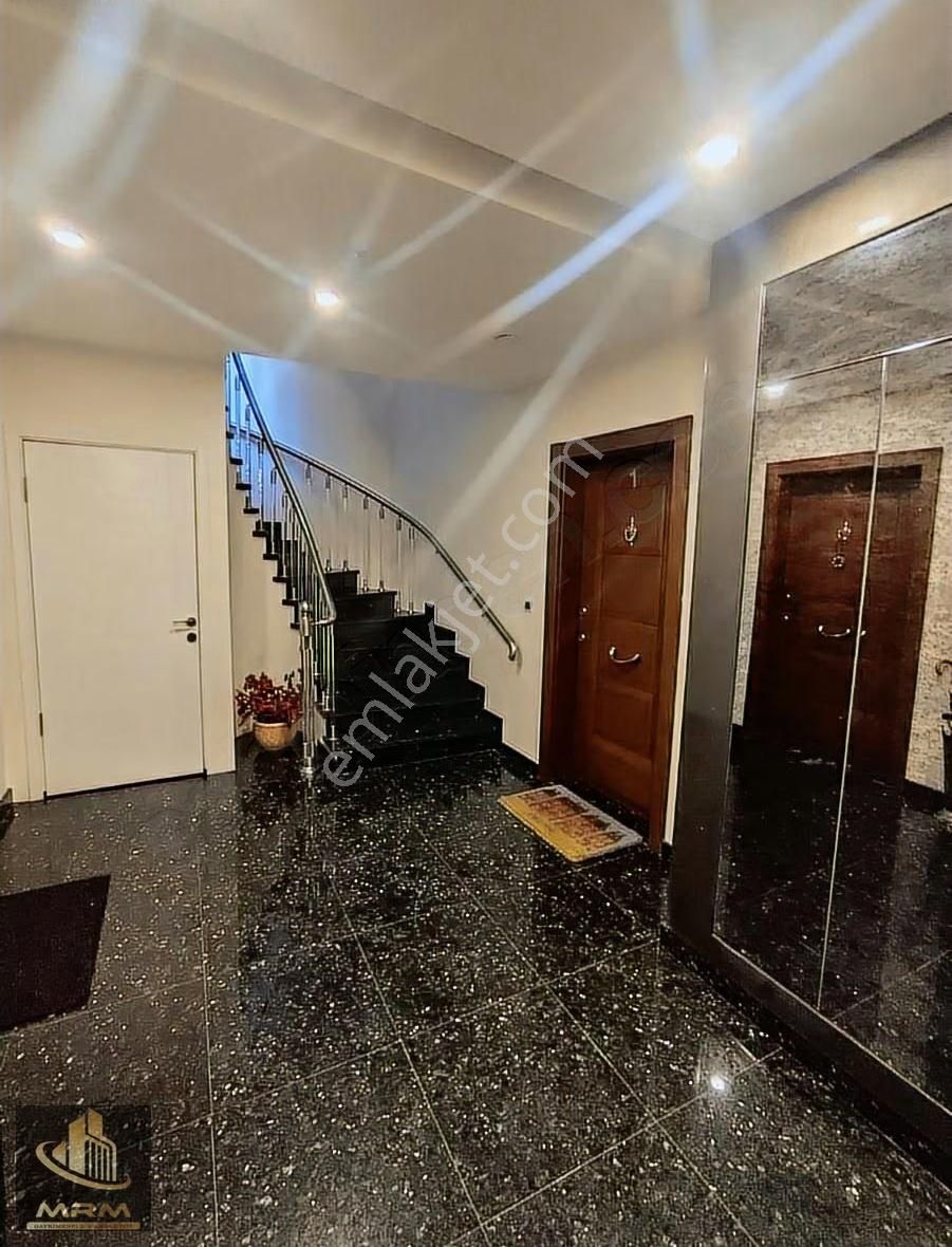 Mrm Gayrimenkul'den Satılık Lüks Villa Kendine Ait Bahçeli - Görsel 9