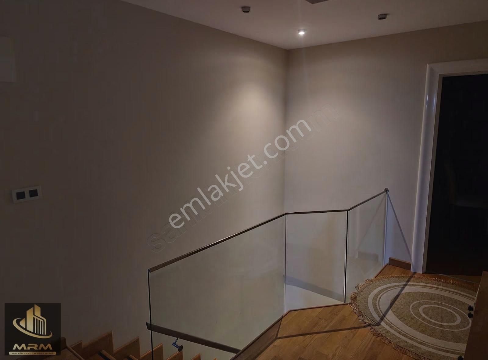 Mrm Gayrimenkul'den Satılık Lüks Villa Kendine Ait Bahçeli - Görsel 13