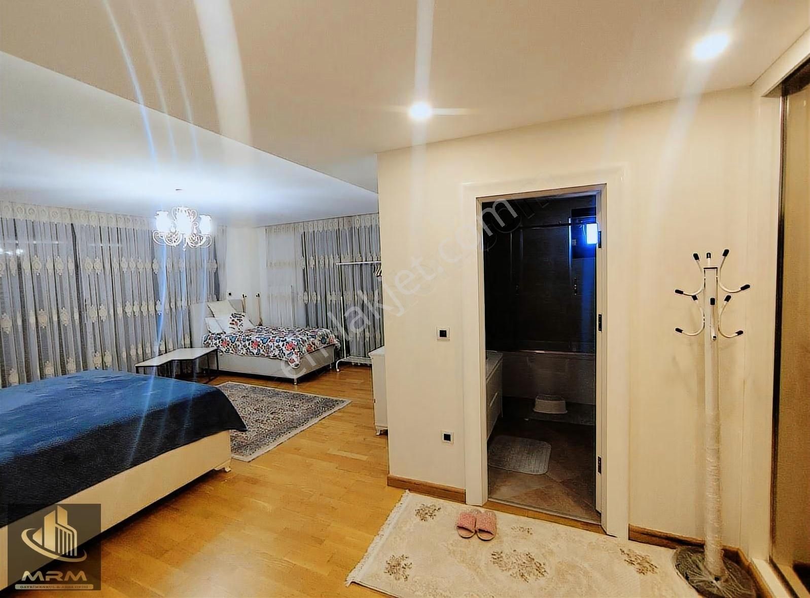 Mrm Gayrimenkul'den Satılık Lüks Villa Kendine Ait Bahçeli - Görsel 33