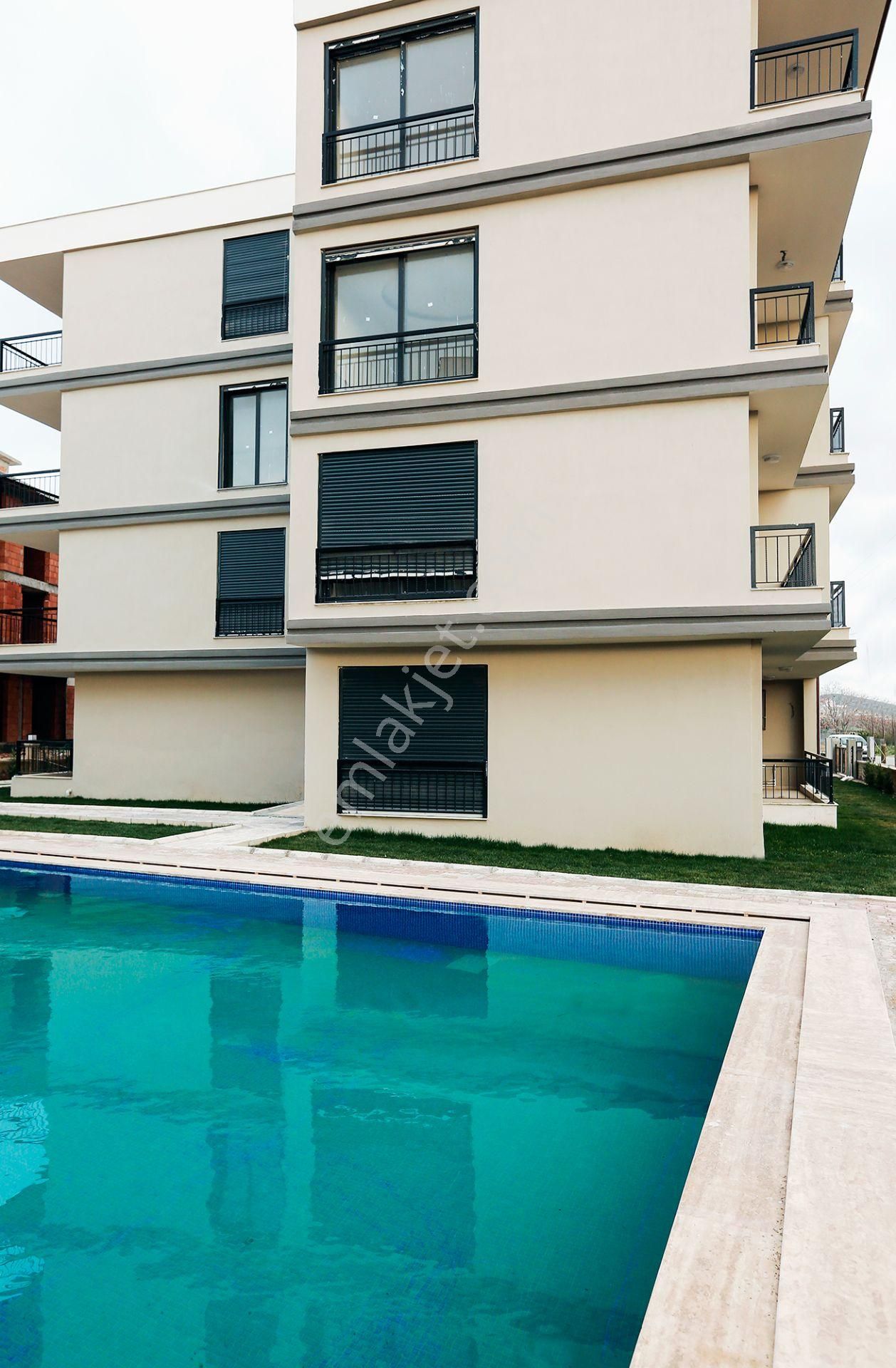 Seferihisarın En Değerli Bölgesinde Sahibinden Satılık Daire - Görsel 2