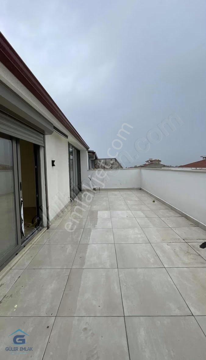 Cumhuriyet Mahallesi Cafeler Sokağında Dublex Daire - Görsel 2