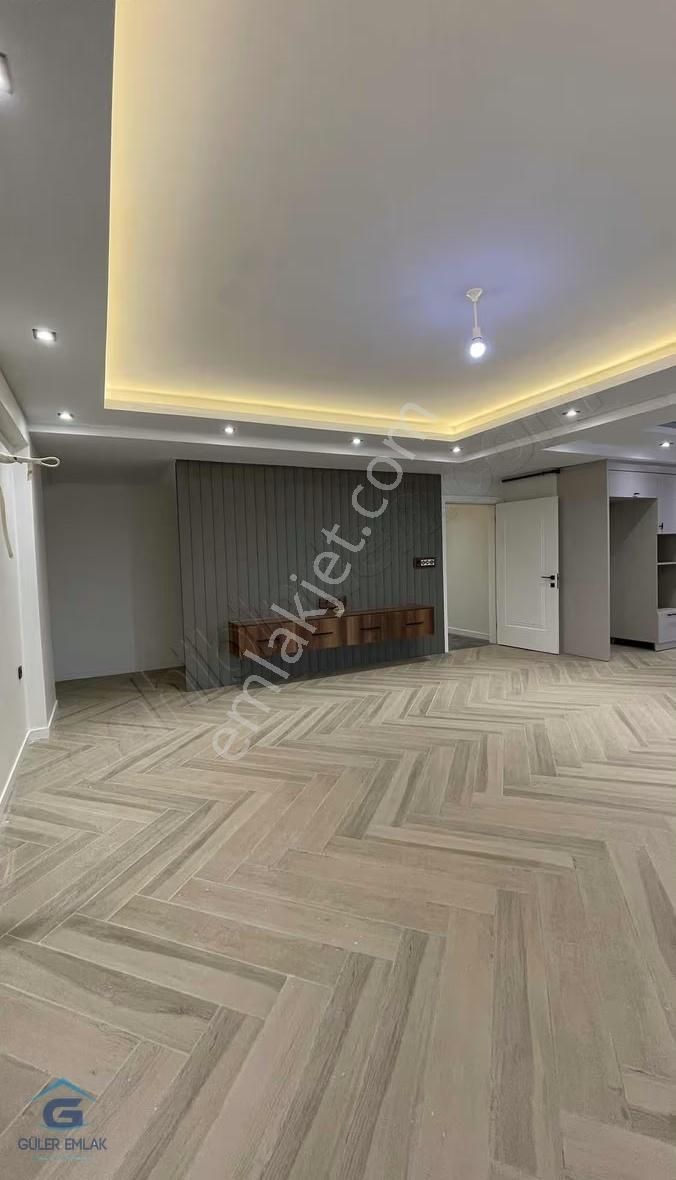 Cumhuriyet Mahallesi Cafeler Sokağında Dublex Daire - Görsel 9