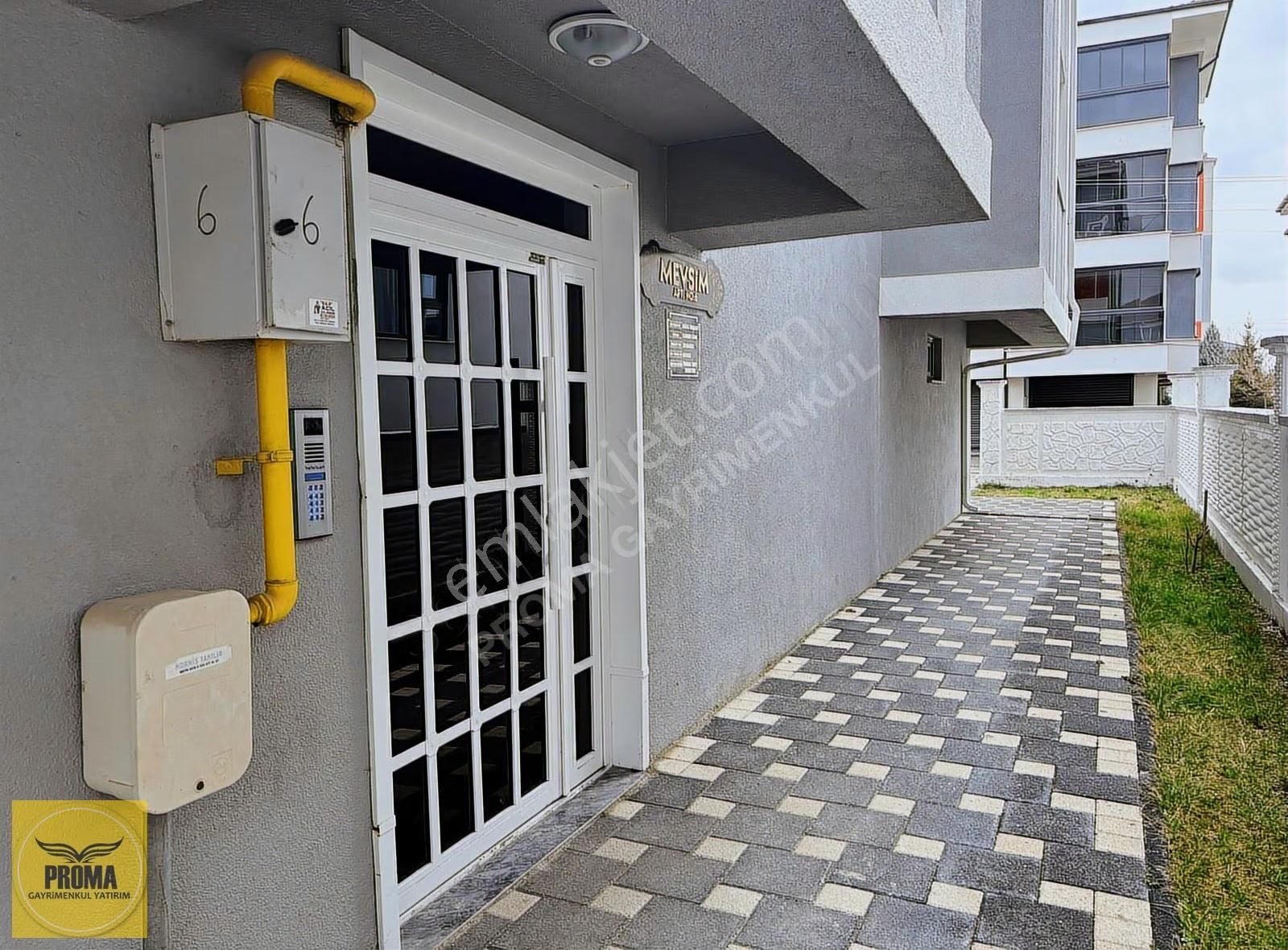 Proma'dan Çamlıca Mh. Gündüz Ökçün'e 70m. 2+1 90m2 Özel Garajlı - Görsel 7