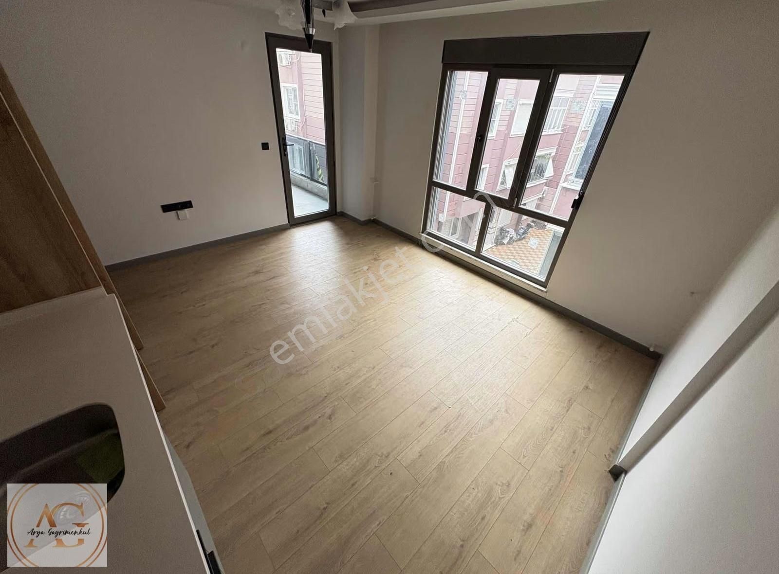 Altınkum Merkezde Denize Yakın, Ara Kat 1+1 Satılık Daire - Görsel 26