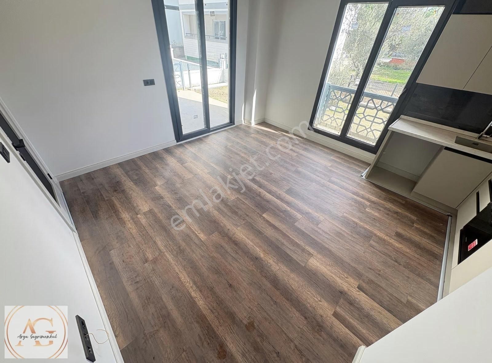 Zeytinli'de Bahçe Kullanımlı, Kazdağları Manzaralı 1+1 Daire - Görsel 8