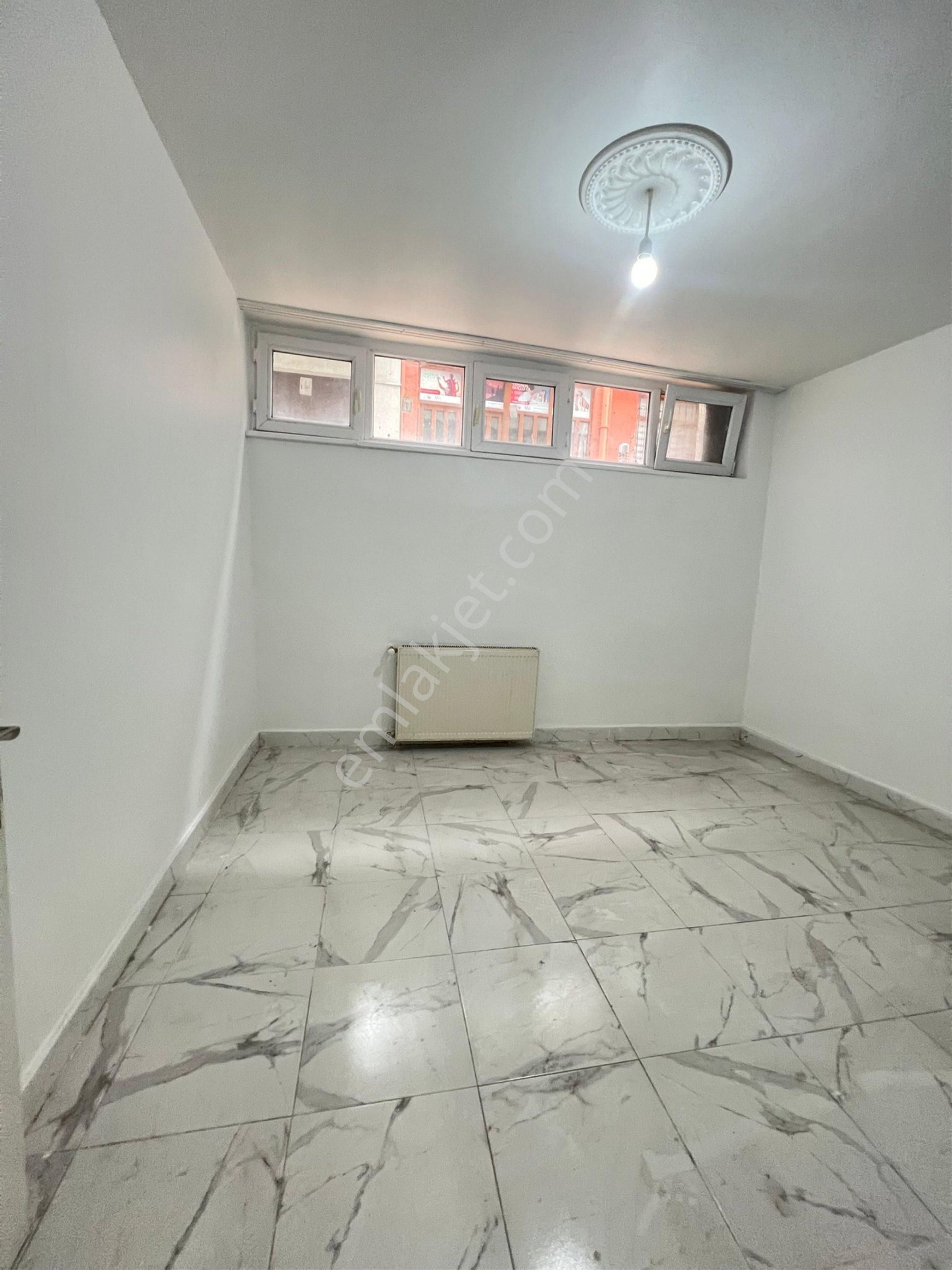 Ulugazi Mahallesinde Bahce Kat Satılık Daire - Görsel 6