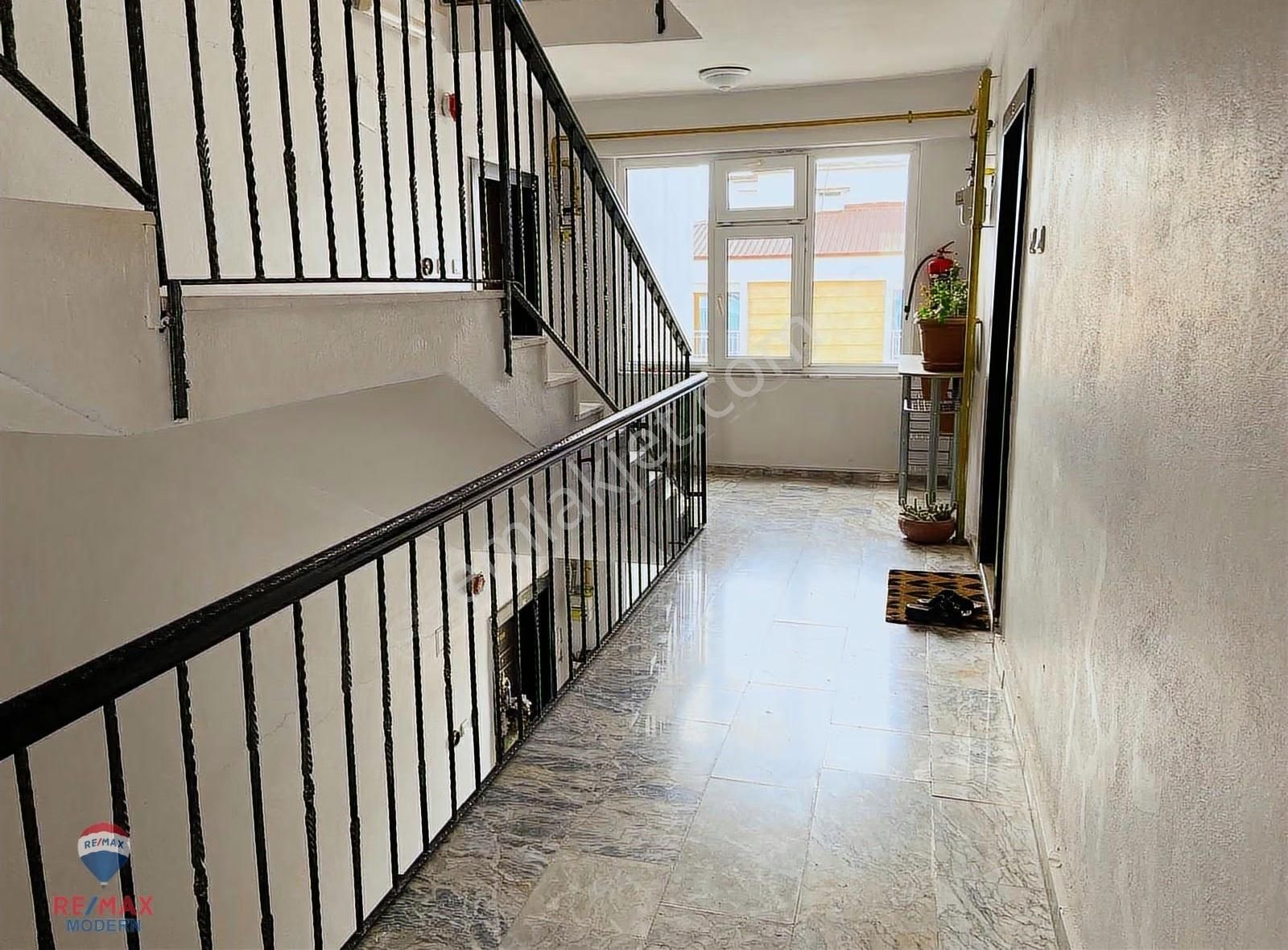 Esenevlerde Sahile Ve Tramvaya Yürüme Mesafesinde Satılık Daire - Görsel 4