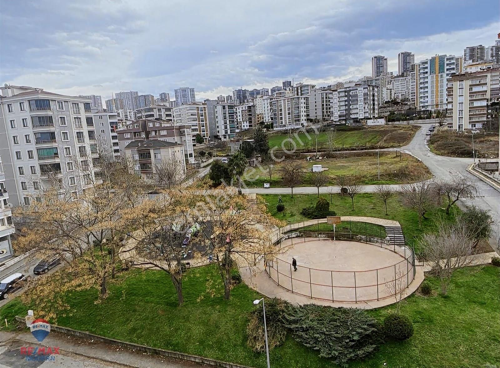 Esenevlerde Sahile Ve Tramvaya Yürüme Mesafesinde Satılık Daire - Görsel 12