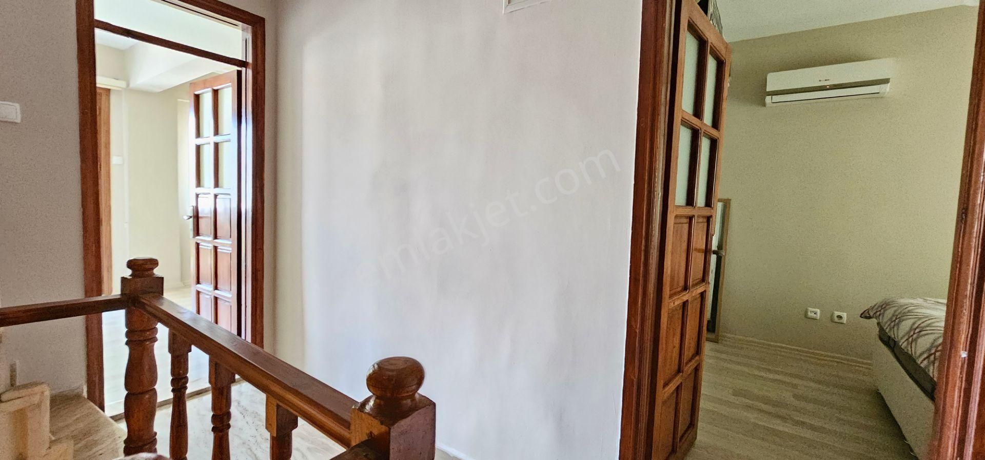 Goldhouse Dan Satılık Akarca Da Denize Yürüme Mesafesinde Köşe Konumda İkiz Villa - Görsel 12