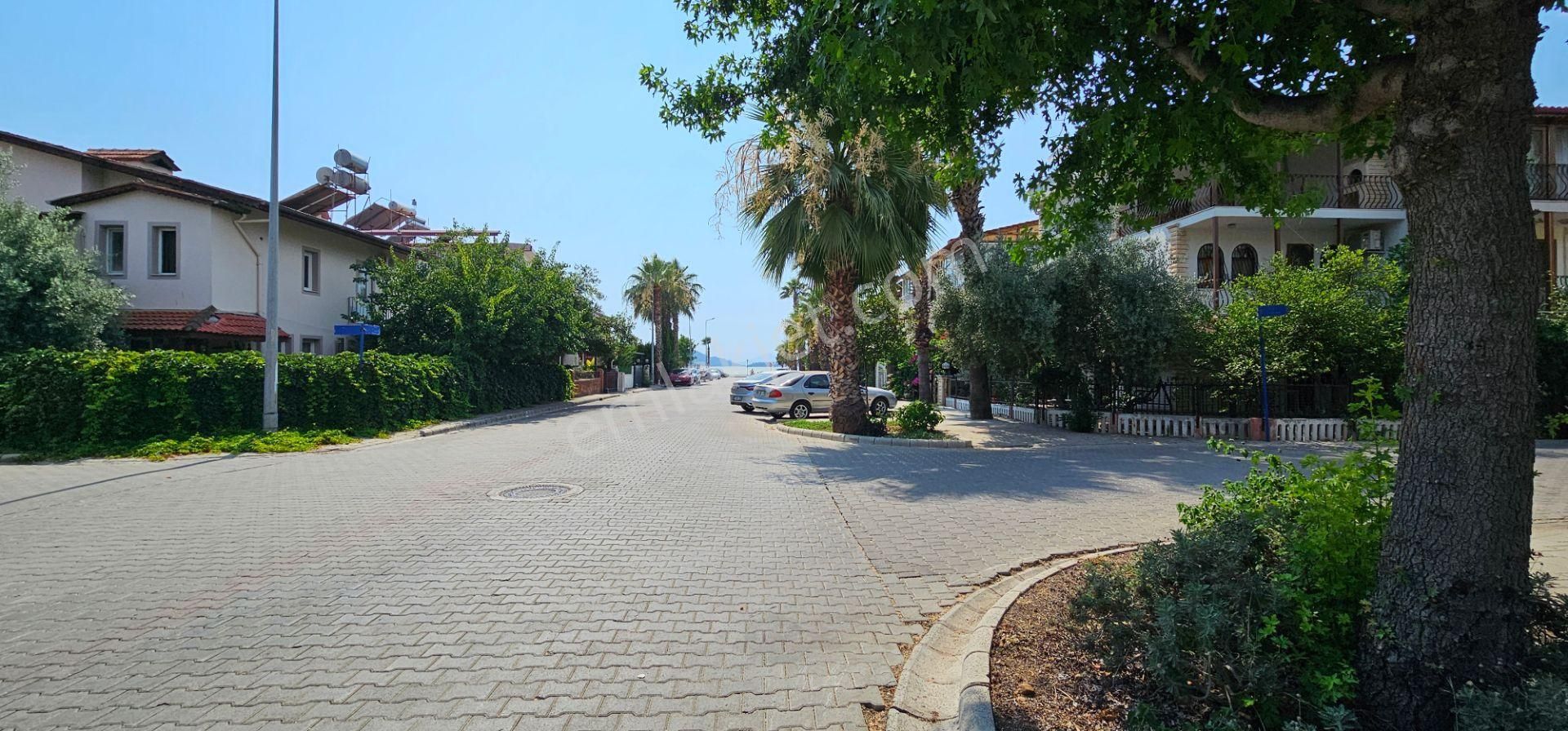 Goldhouse Dan Satılık Akarca Da Denize Yürüme Mesafesinde Köşe Konumda İkiz Villa - Görsel 35