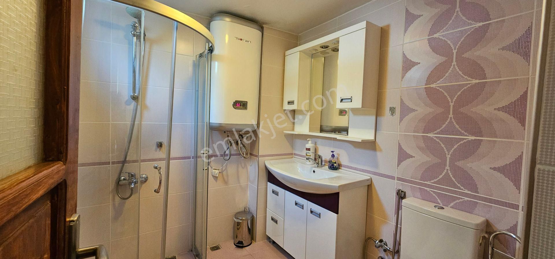 Goldhouse Dan Satılık Akarca Da Denize Yürüme Mesafesinde Köşe Konumda İkiz Villa - Görsel 15