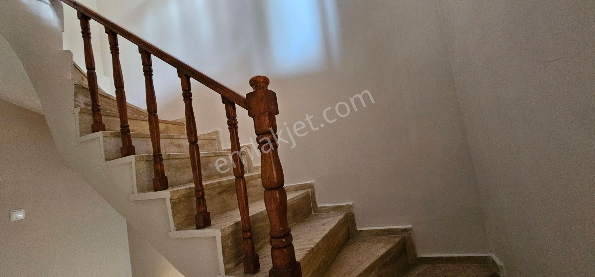 Goldhouse Dan Satılık Akarca Da Denize Yürüme Mesafesinde Köşe Konumda İkiz Villa - Görsel 19