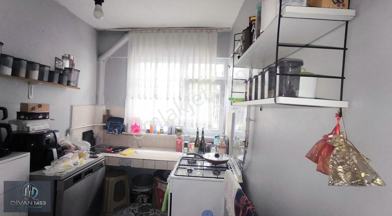 Yeşiltepe De 1+1 Giriş Kat Satılık Daire