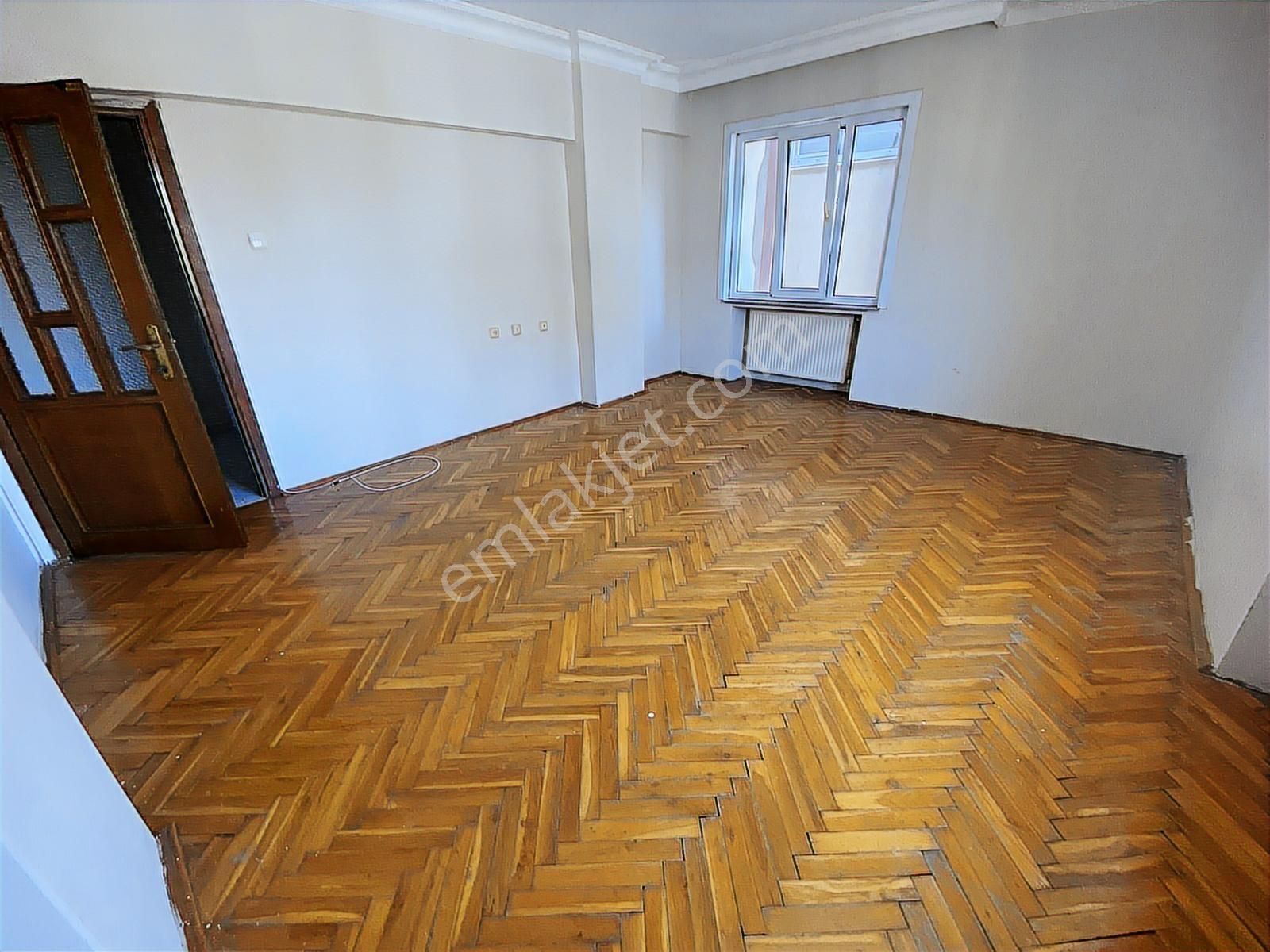 Lidya Emlak'tan 2+1 90m2 Ara Kat Balkonlu Kiralık Daire - Görsel 2