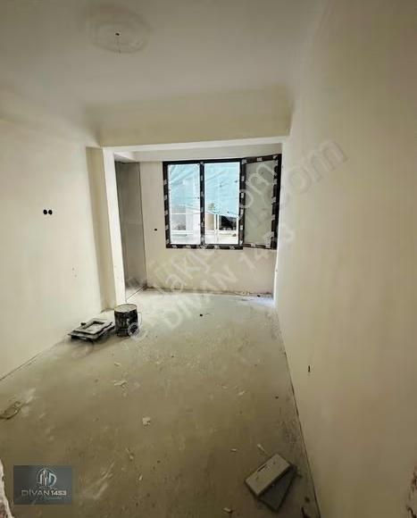 Acil Ön Cephe Cadde Üstünde Metrobüse Yakın Sıfır 2+1 - Görsel 2