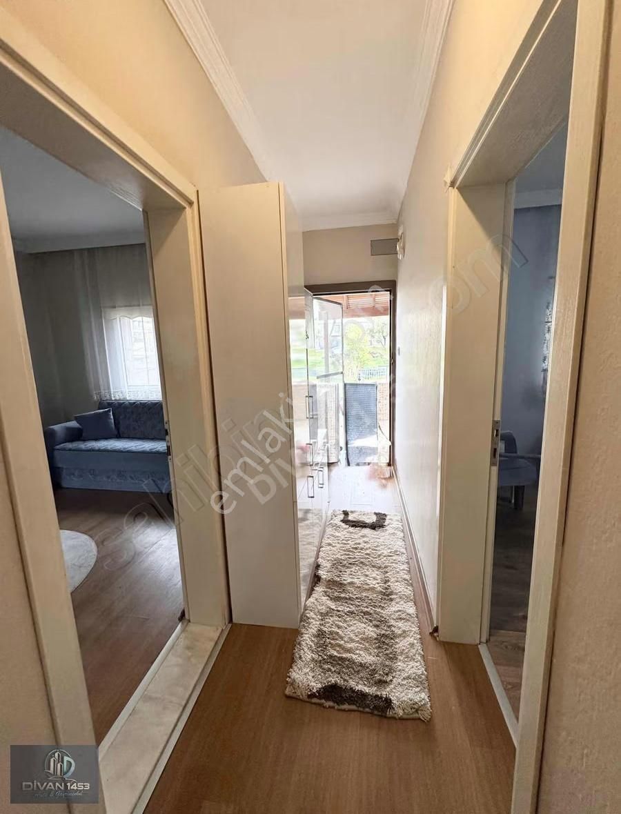 Urla Merkezde Ful Eşyalı Tam Müstakil - Görsel 11