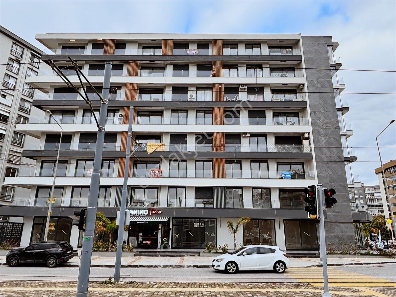 Gayda Vera Sitesinde Eşyalı 1+1 Kiralık Daire - Görsel 2