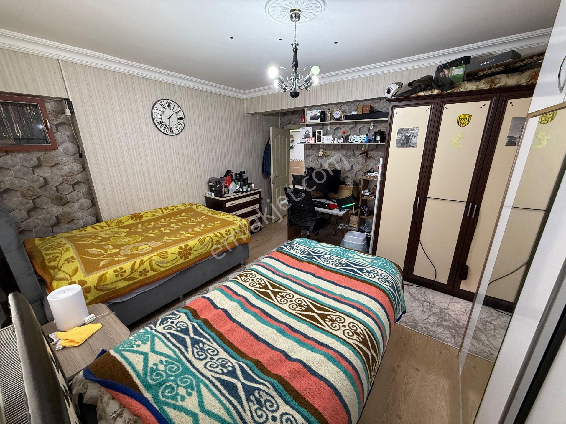 Karapürçek Mahallesi Satılık 4+1 Eyüp Cami Yakını Asansörlü Ara Kat - Görsel 21