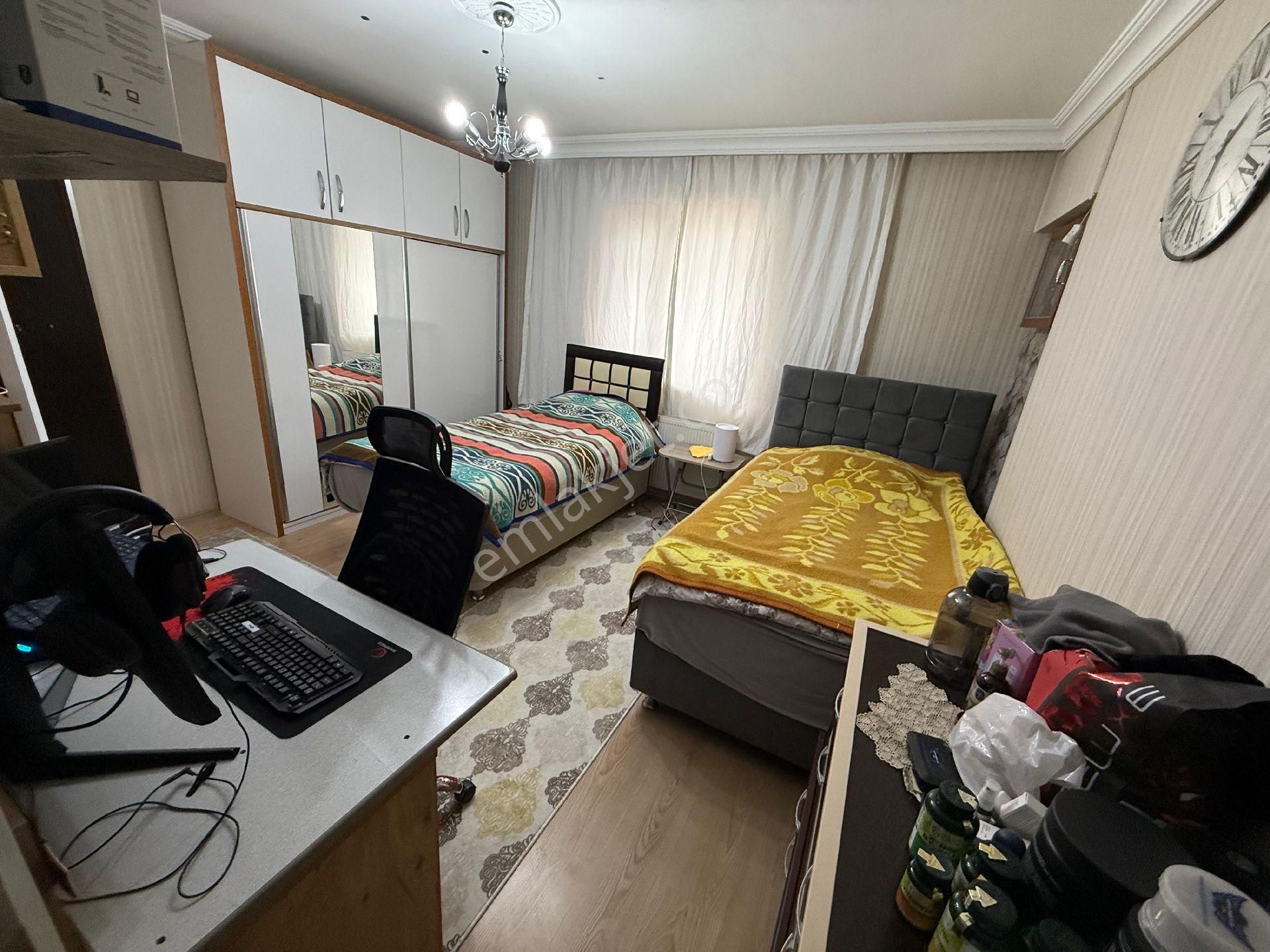 Karapürçek Mahallesi Satılık 4+1 Eyüp Cami Yakını Asansörlü Ara Kat - Görsel 15