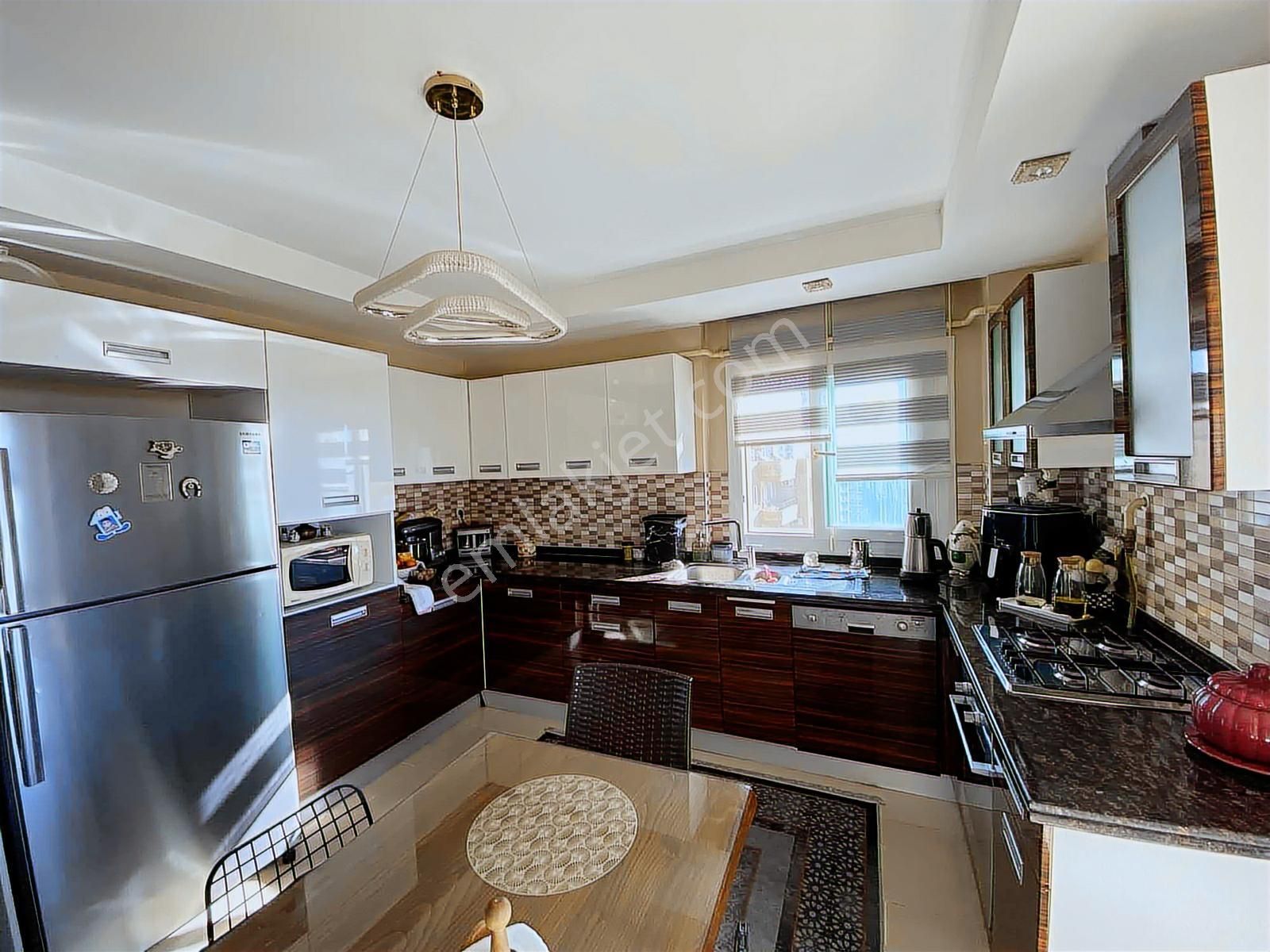 Belediye Evleri 3+1 Ultra Lüks Satılık Daire - Görsel 19