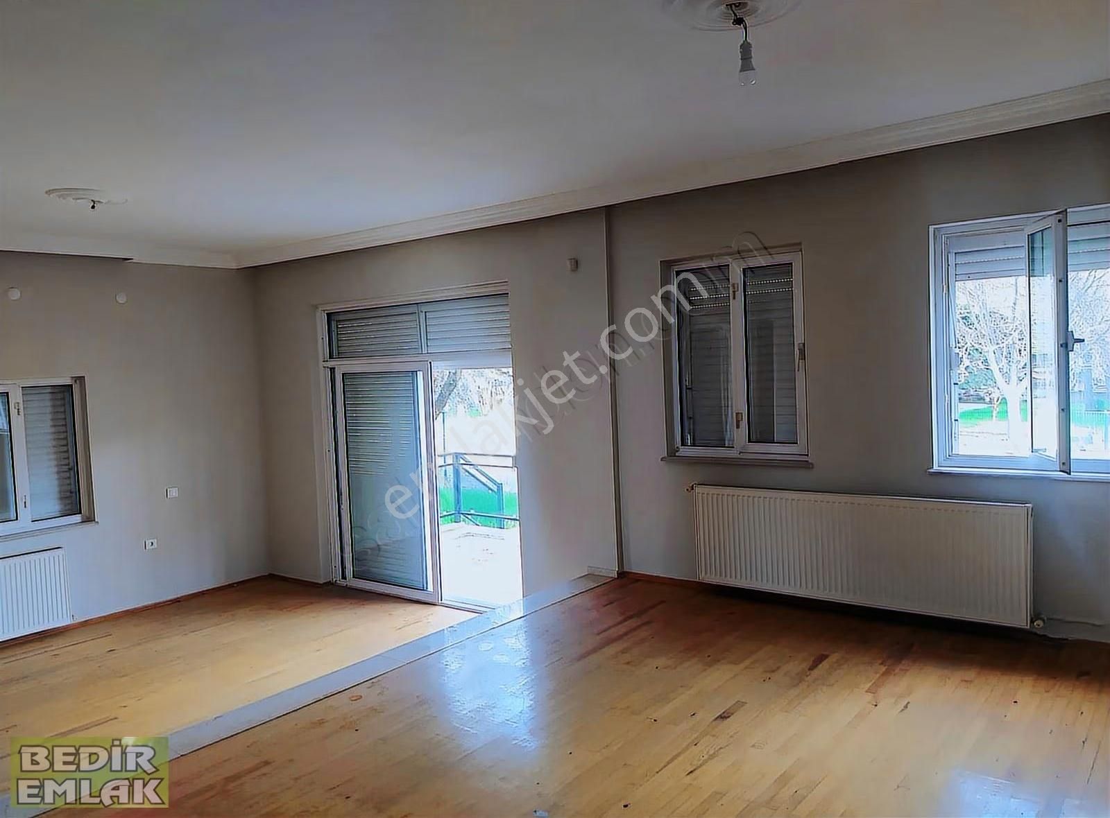 Kardeşköy Triplex Villa (uygun Fiyat) - Görsel 30