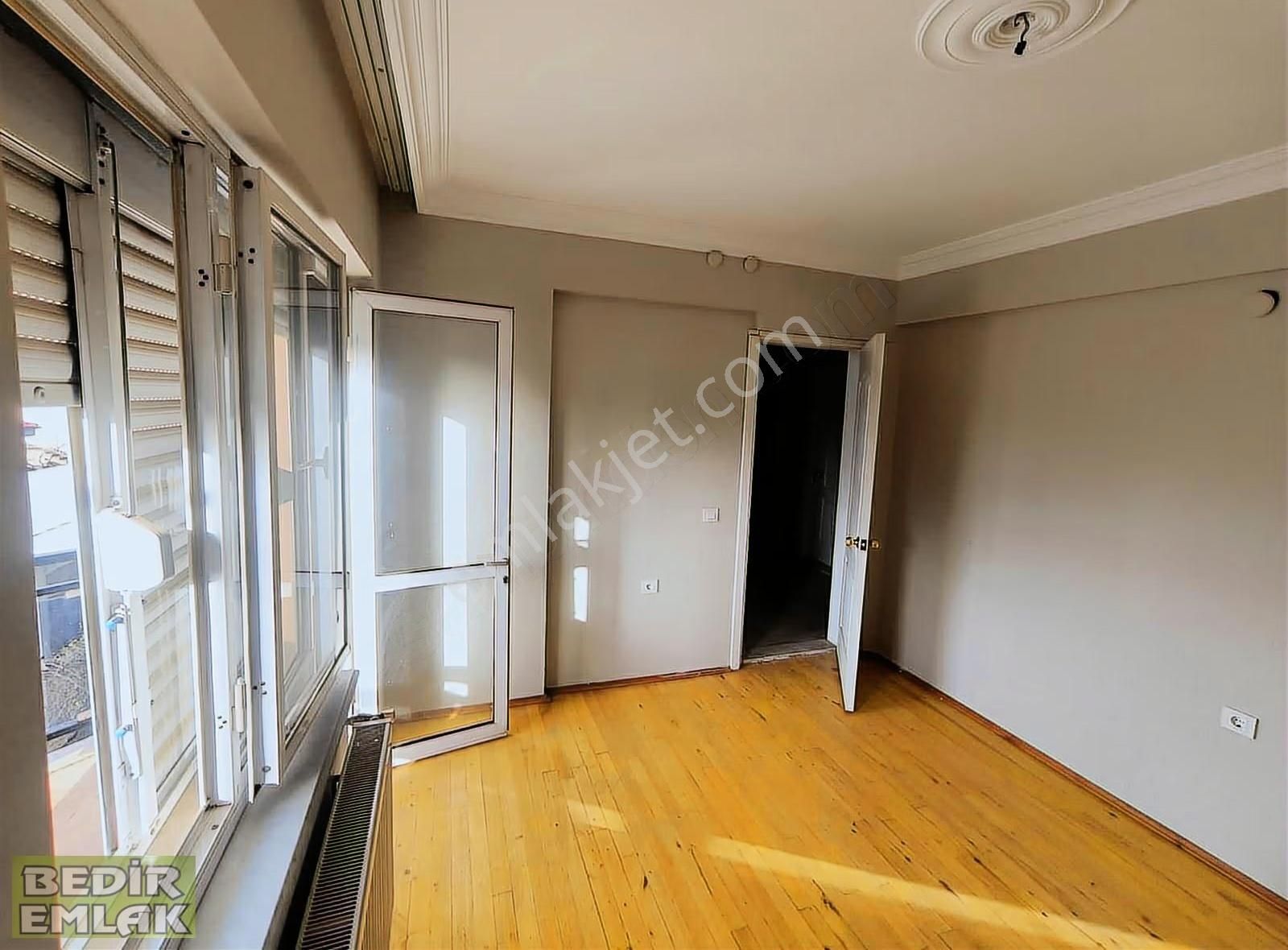 Kardeşköy Triplex Villa (uygun Fiyat) - Görsel 33