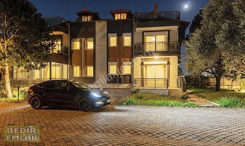 Kardeşköy Triplex Villa (uygun Fiyat) - Görsel 34