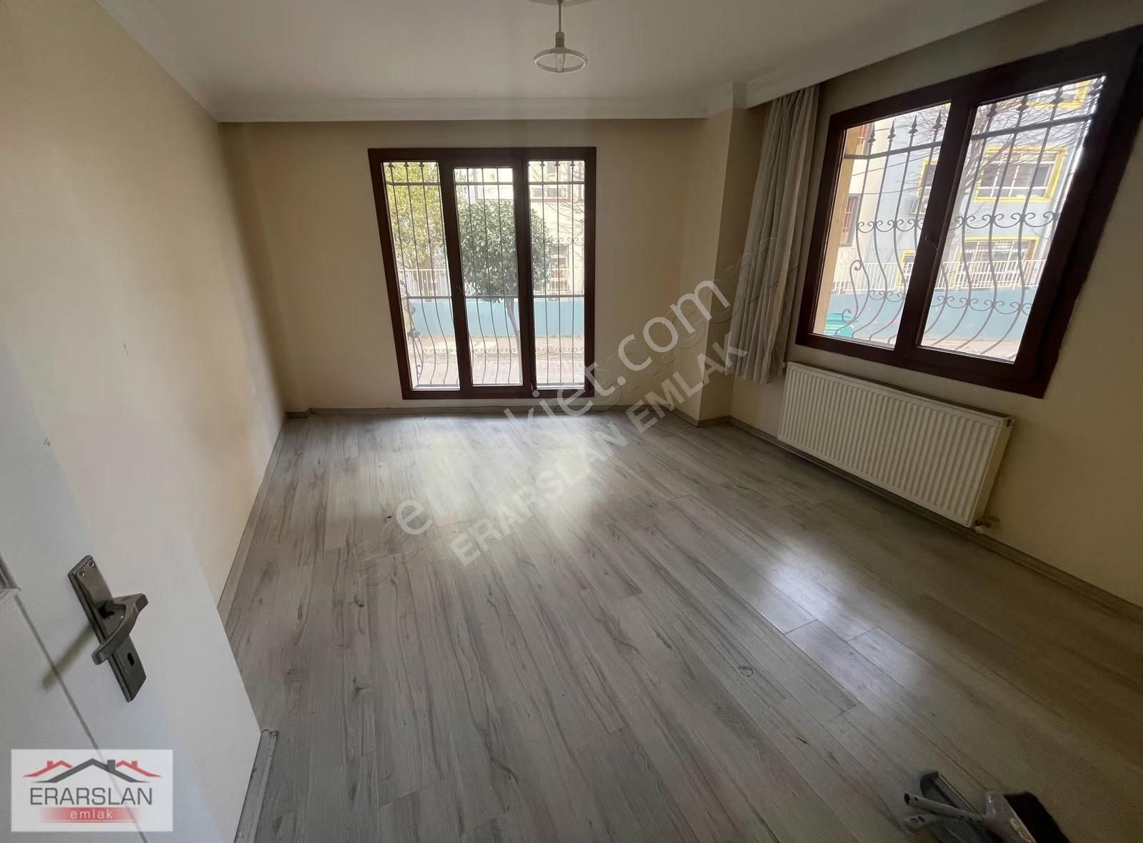 Erarslandan Kiralık 1+1daire Memura Cadde Yanı G.cephe Kombili