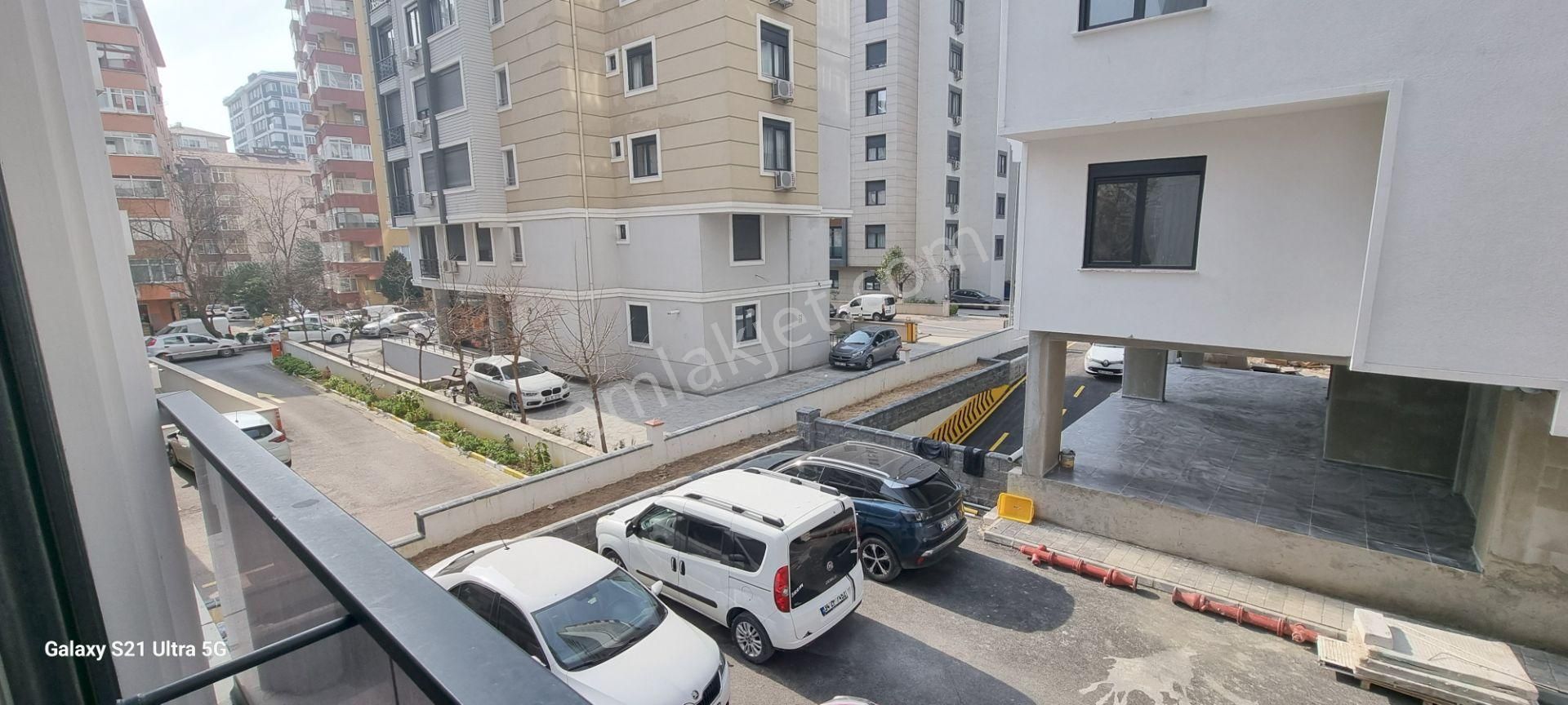 Kozyatağı 3 Yaş 3+1 Kira Senelik İstenmekte 70,000 Tl Aylık Kabul Edilmiyor - Görsel 22