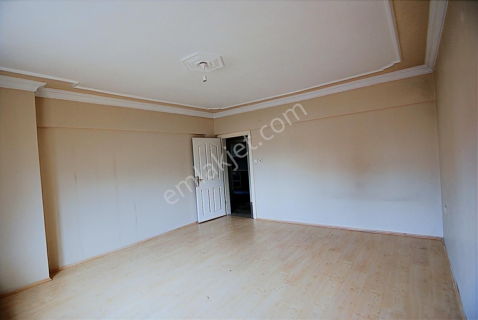 Selçukbey Mahallesi'nde Kiralık 2+1 Daire - Görsel 12