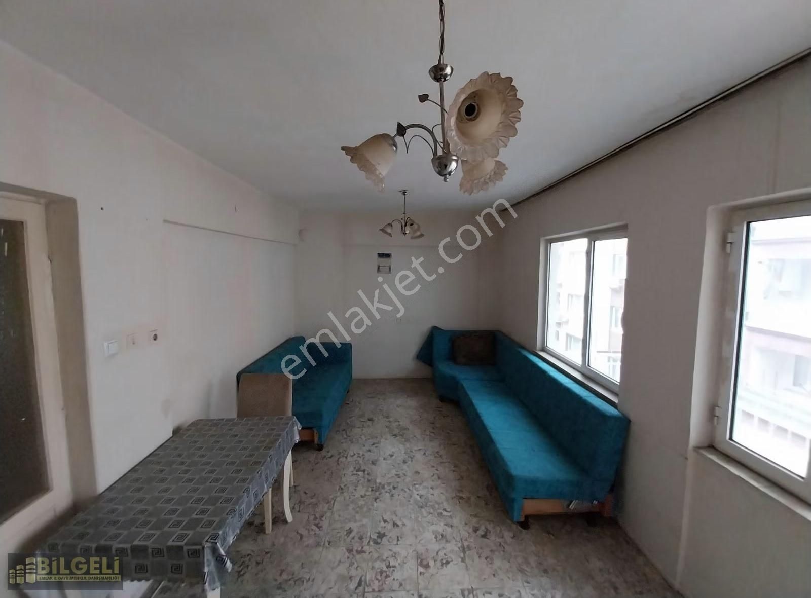 Akıncılar Mahallesi'nde Satılık Arakat 1+1 Standart Daire - Görsel 4