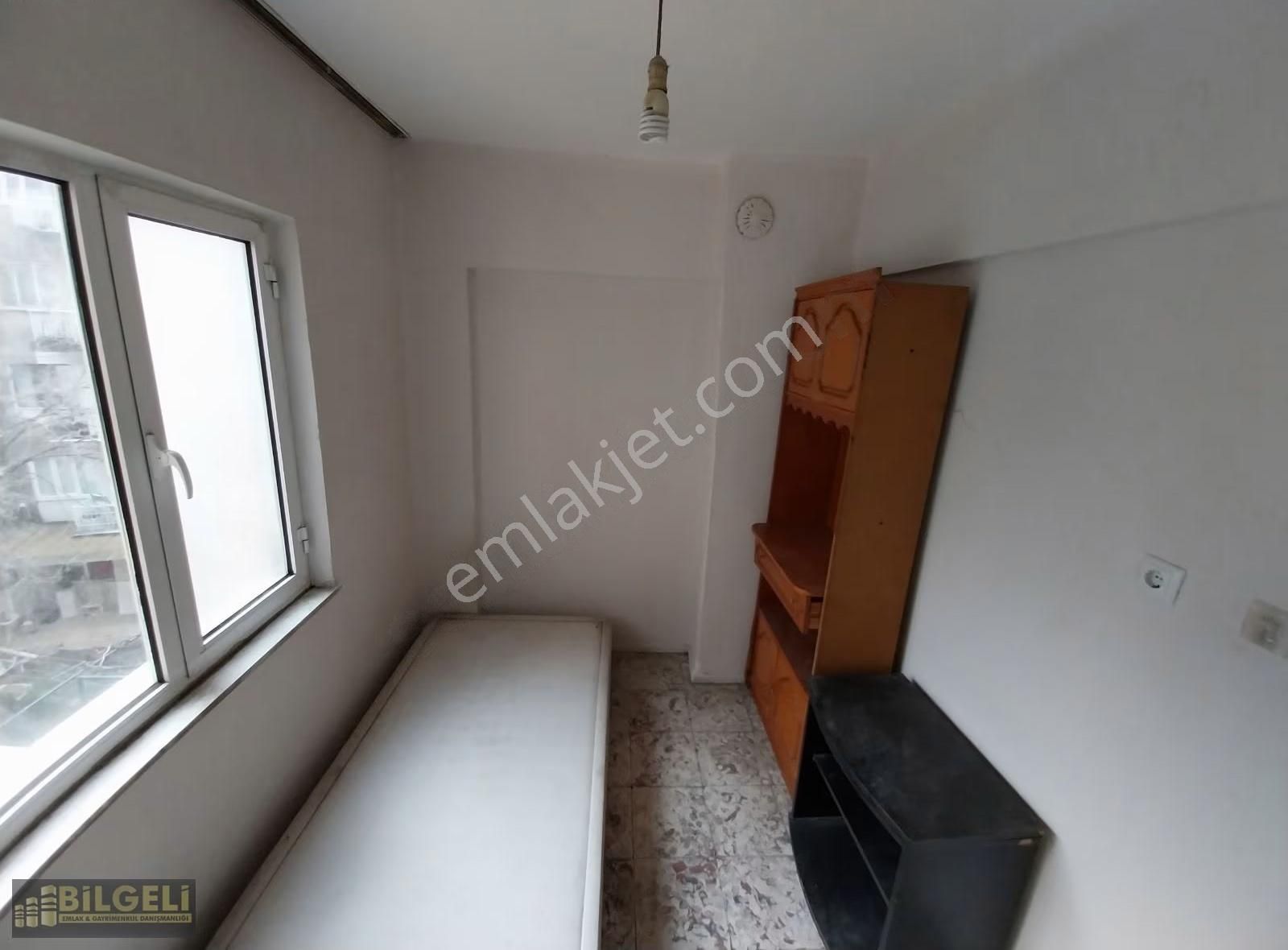 Akıncılar Mahallesi'nde Satılık Arakat 1+1 Standart Daire - Görsel 12