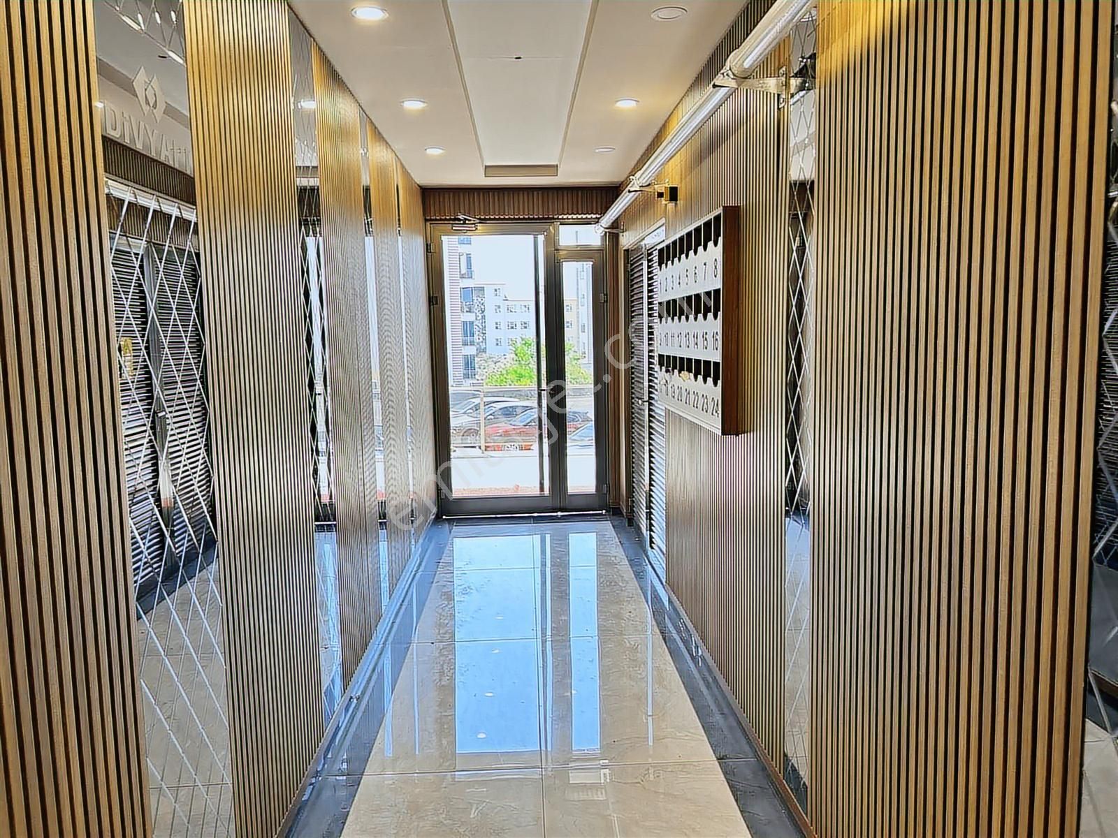 Göçerler'de Kiralık 2+1.site İçi Doğalgazlı Havuzlu Hast.yakını - Görsel 10