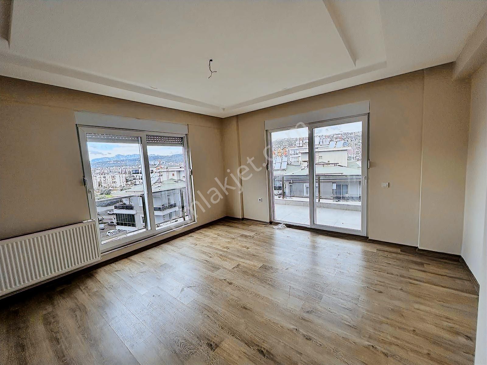 Göçerler'de Kiralık 2+1.site İçi Doğalgazlı Havuzlu Hast.yakını - Görsel 4