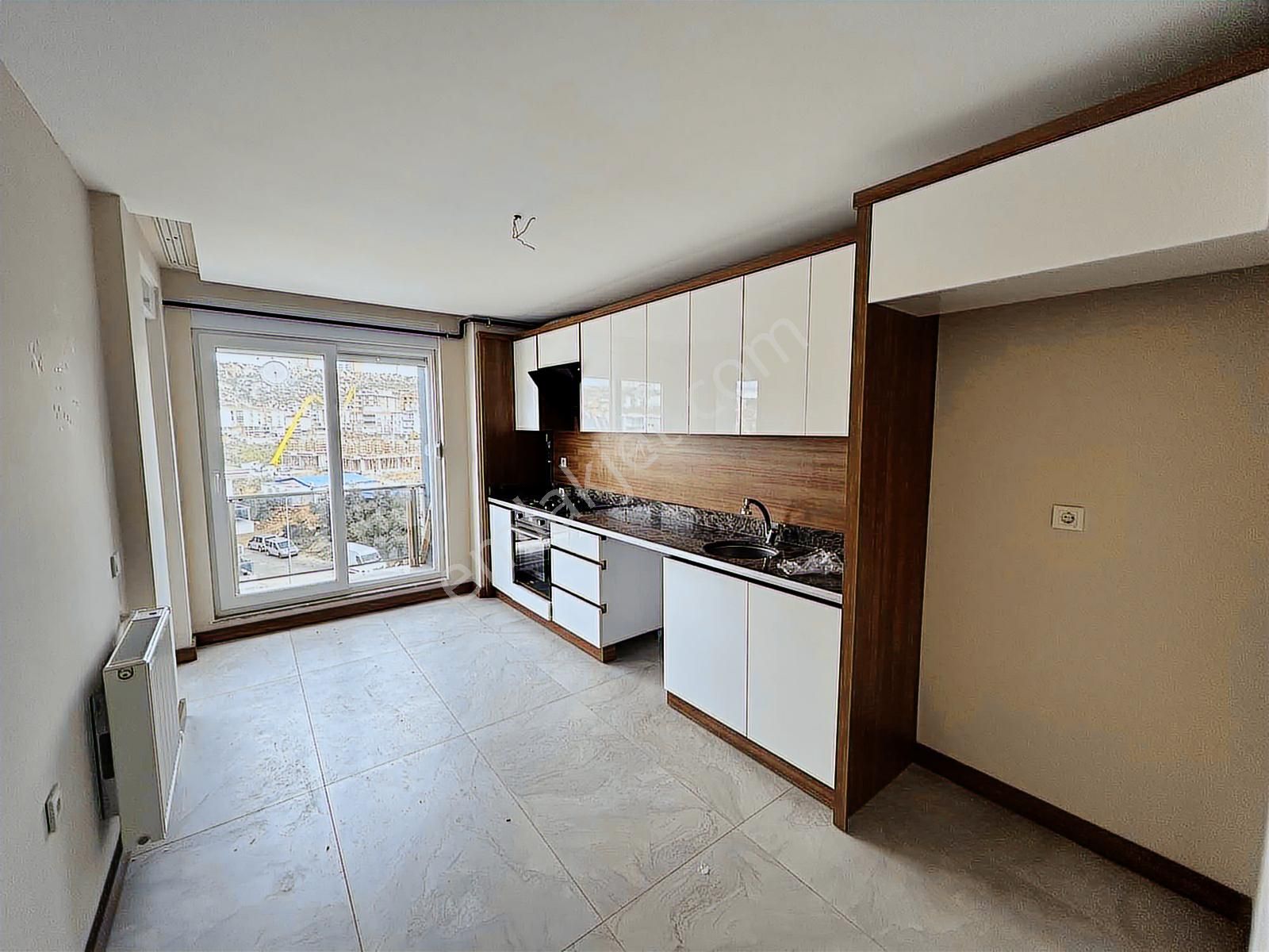 Göçerler'de Kiralık 2+1.site İçi Doğalgazlı Havuzlu Hast.yakını - Görsel 13