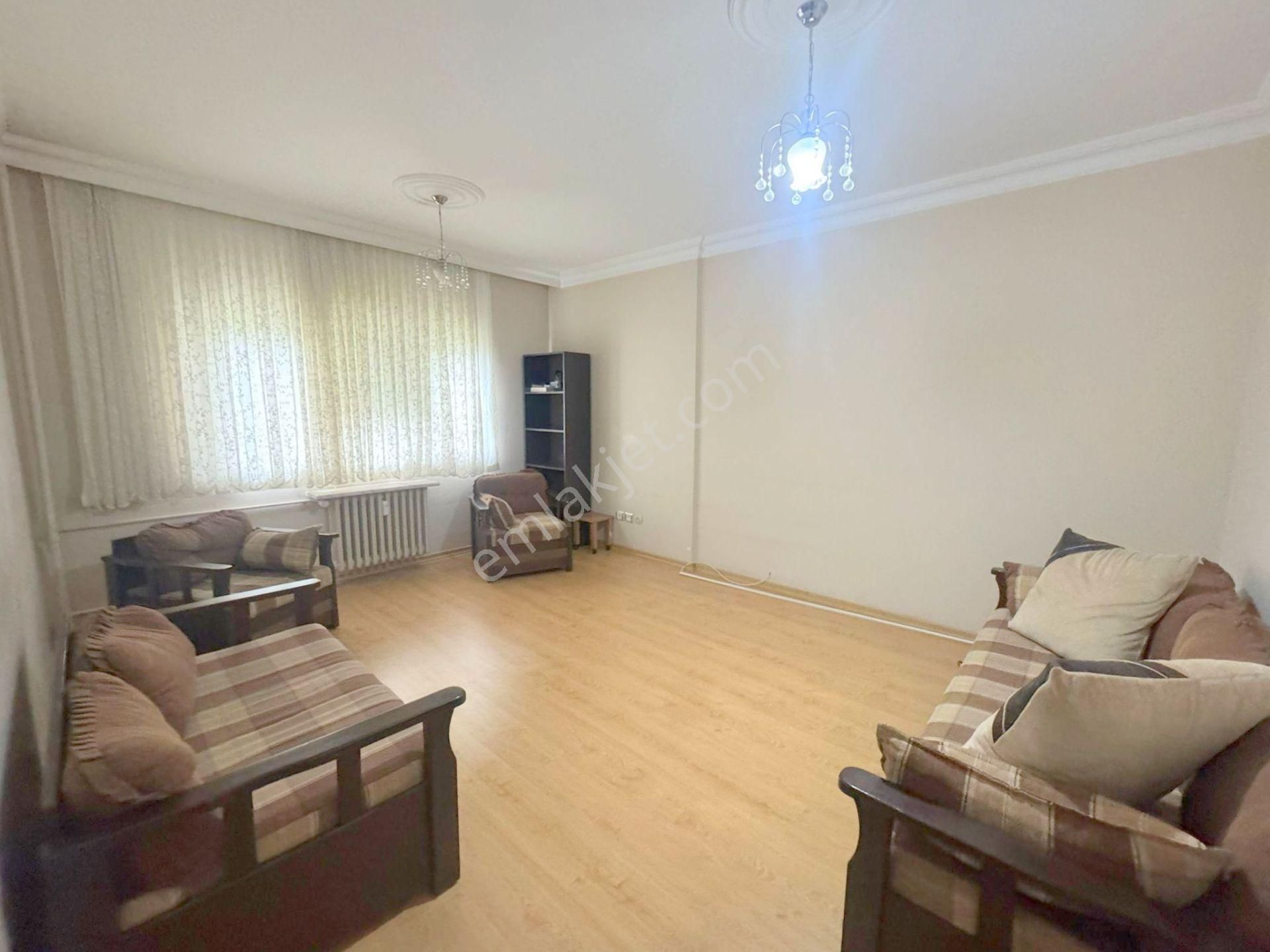 Mertcan'dan Şeyhli Hilal Konutlarında Ara Kat Eşyalı 2+1 Daire