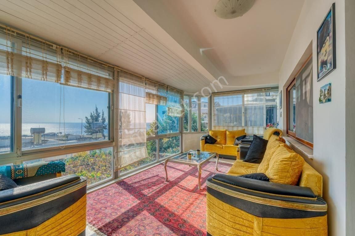 Alanya / Demirtaş’ta Deniz Manzaralı 3+1 Satılık Villa - Görsel 5