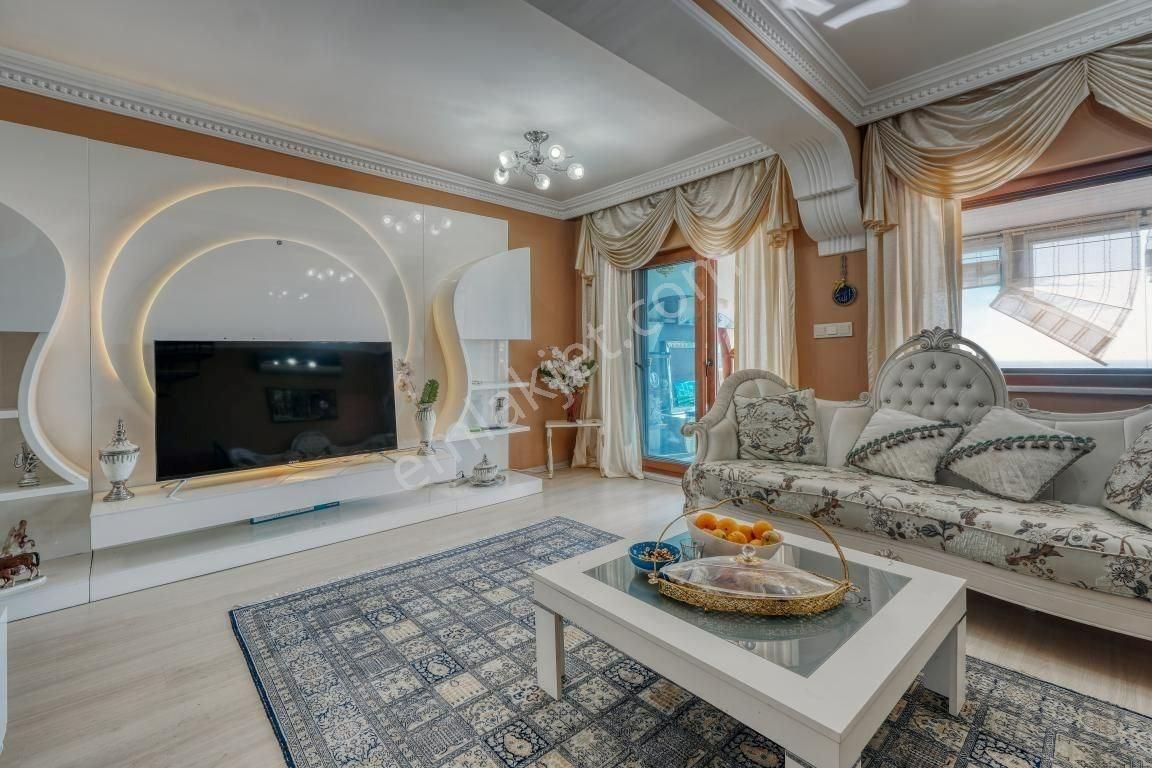 Alanya / Demirtaş’ta Deniz Manzaralı 3+1 Satılık Villa - Görsel 4