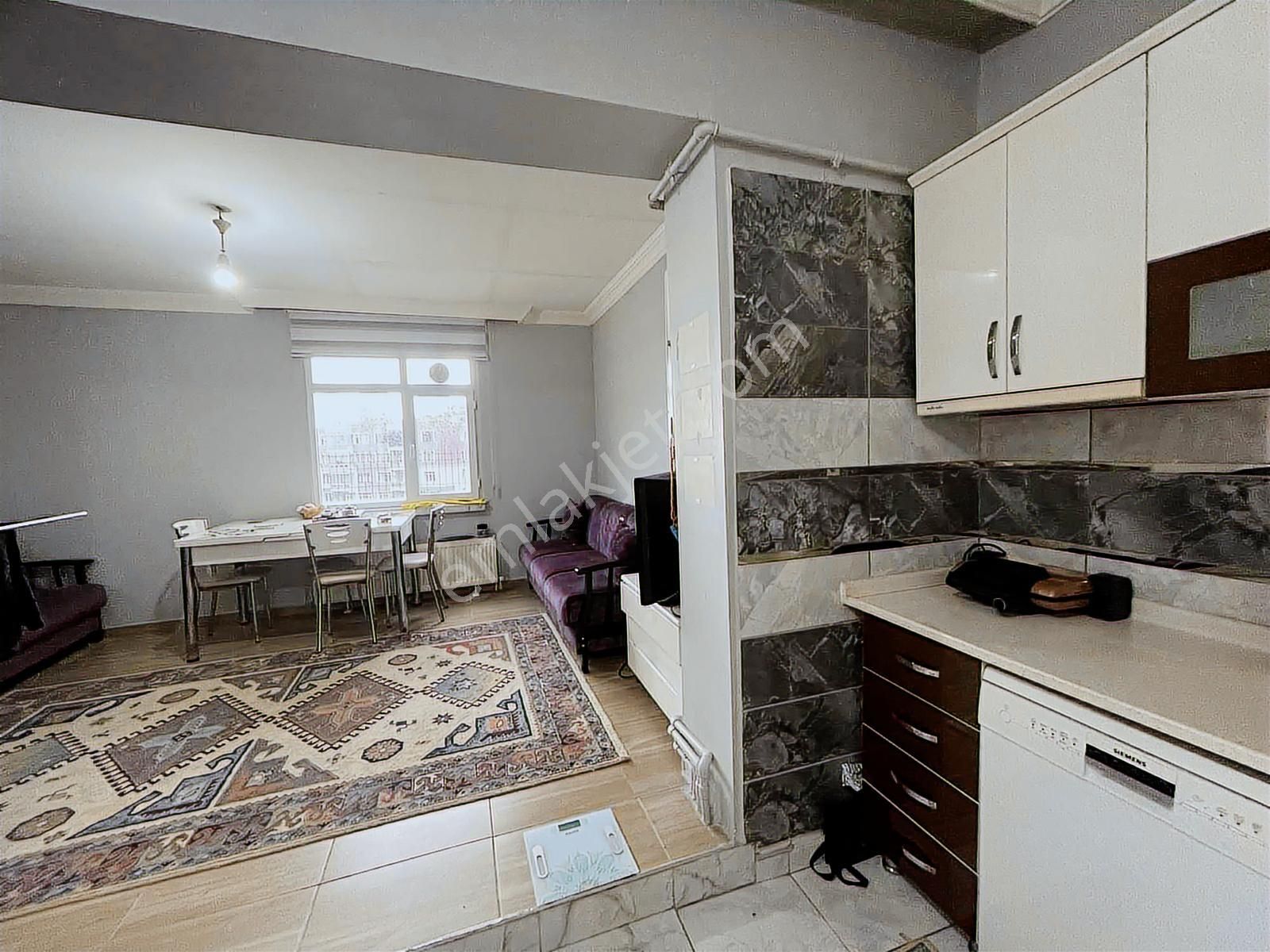 Metroya Yürüme Mesafesinde Yapılı Satılık 3+1 Daire - Görsel 15