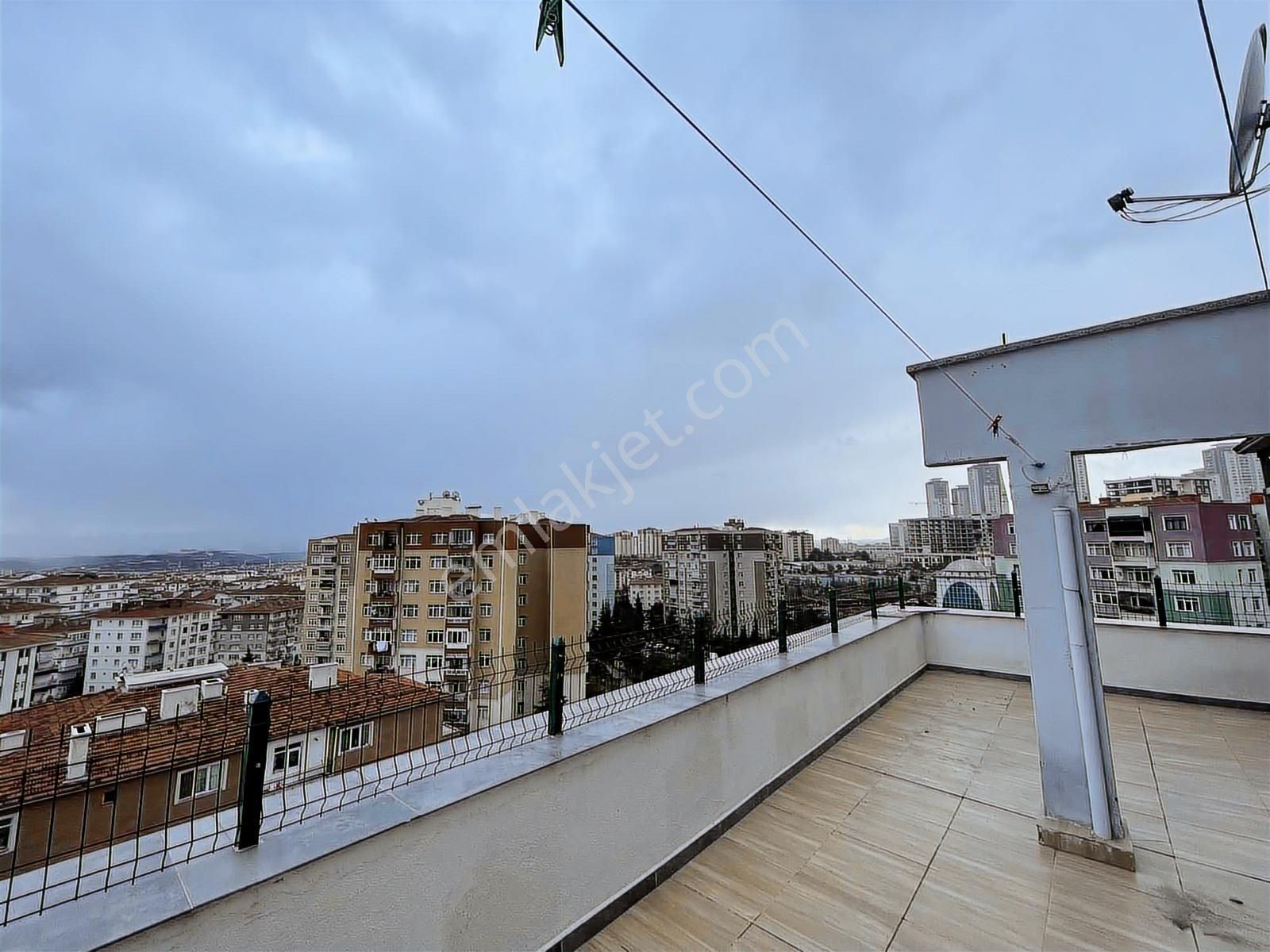 Metroya Yürüme Mesafesinde Yapılı Satılık 3+1 Daire - Görsel 26