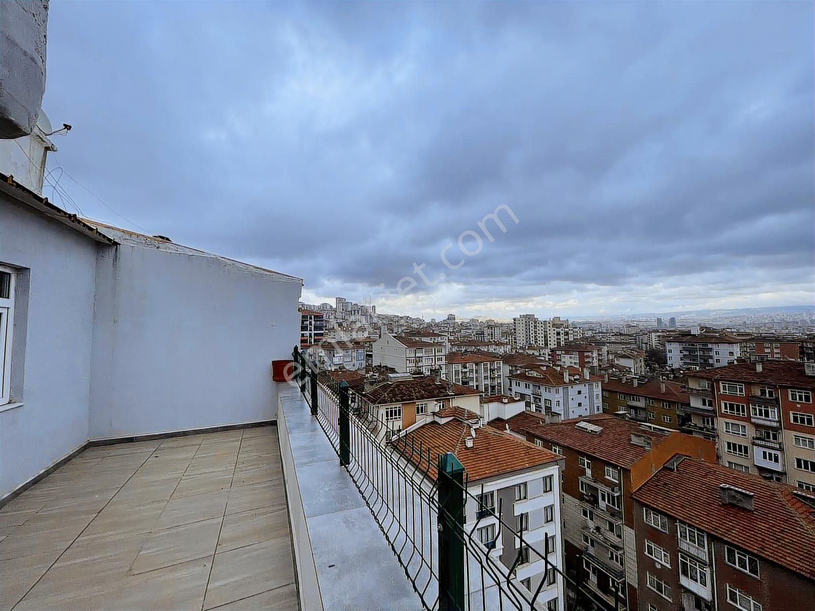 Metroya Yürüme Mesafesinde Yapılı Satılık 3+1 Daire - Görsel 25