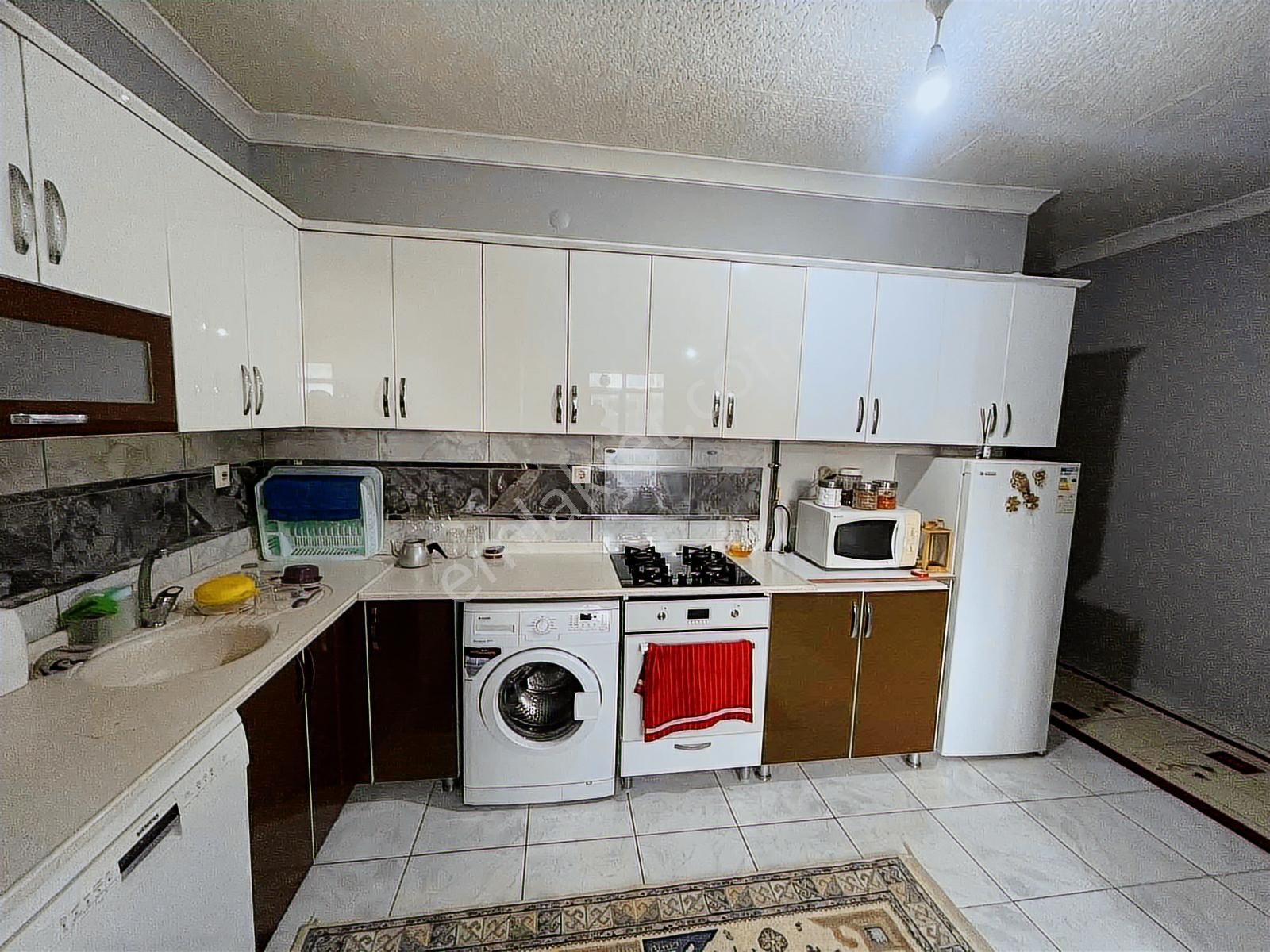 Metroya Yürüme Mesafesinde Yapılı Satılık 3+1 Daire - Görsel 10