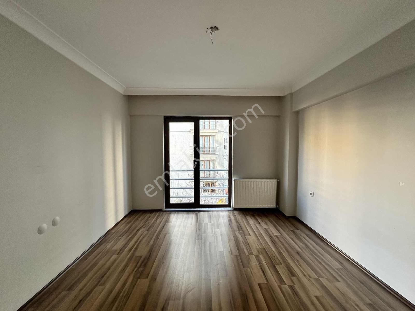 23 Nisan Mah. Arakat 3+1 Geniş Kiralık Daire - Görsel 17