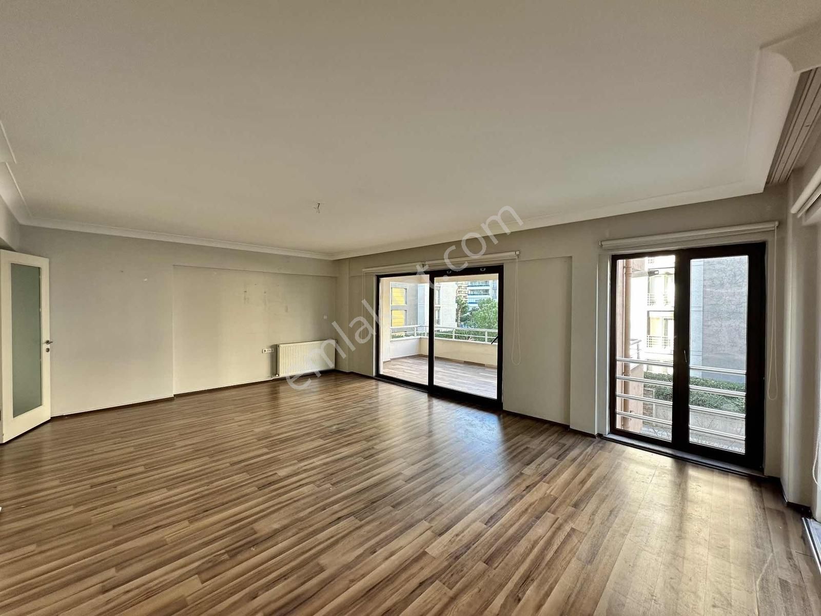 23 Nisan Mah. Arakat 3+1 Geniş Kiralık Daire - Görsel 24