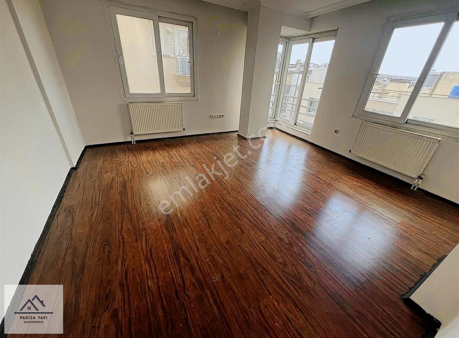 Parisadan İbf Ve H.ağa Bahçesi Yanı Merkezi Konumda Kiralık 3+1 - Görsel 9