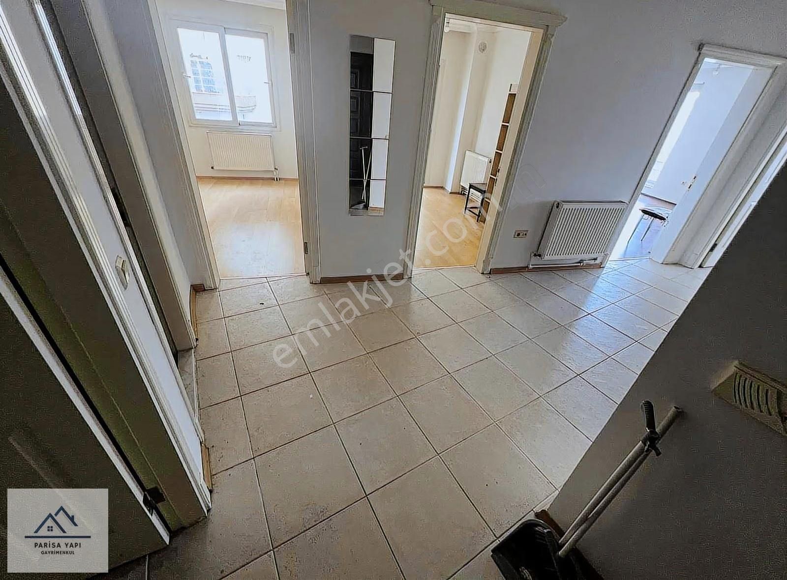 Parisadan İbf Ve H.ağa Bahçesi Yanı Merkezi Konumda Kiralık 3+1 - Görsel 2